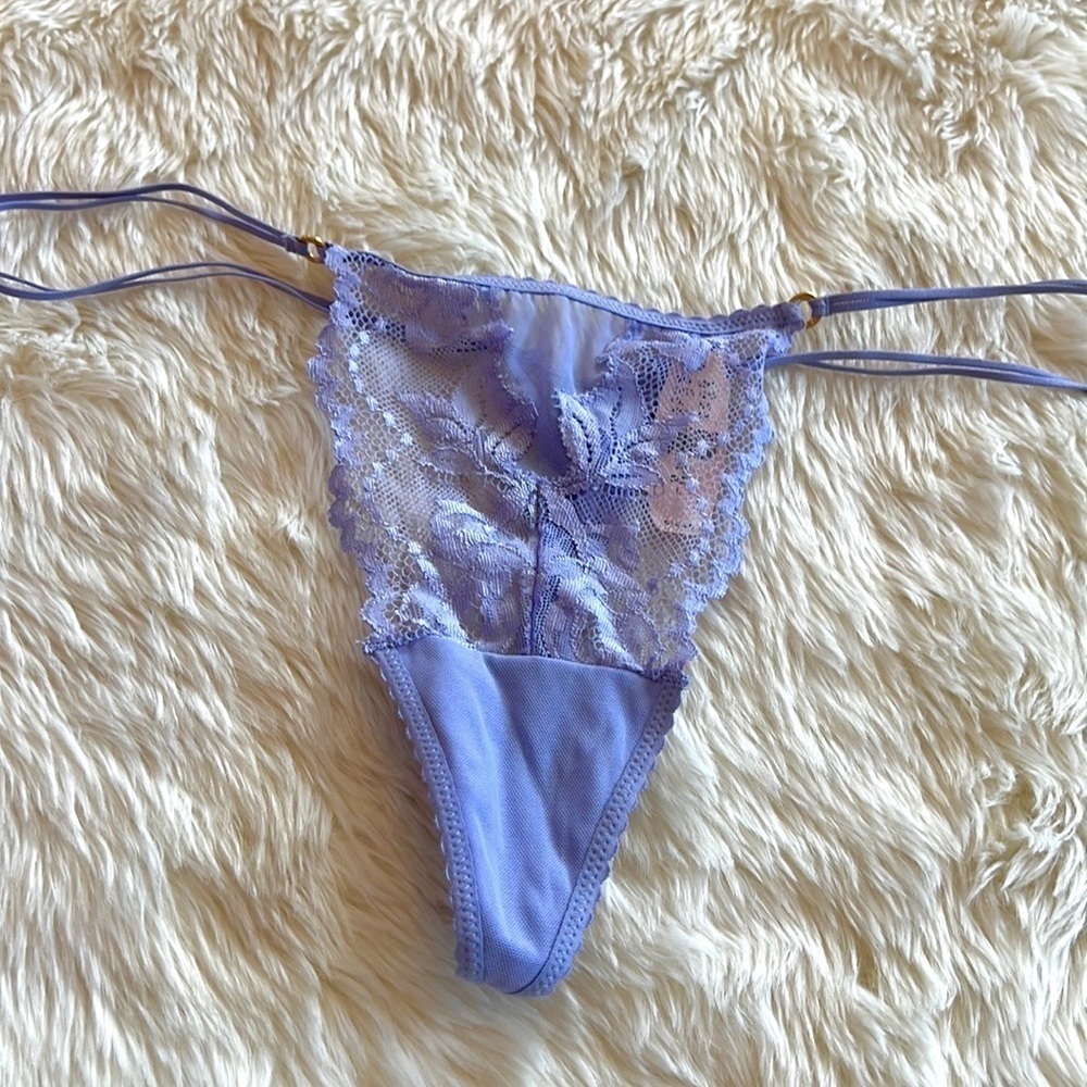 Y2K Victoria’s Secret Low Rise V String Thong